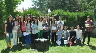 Niğde'de 74 Bin Öğrenci Karne Aldı