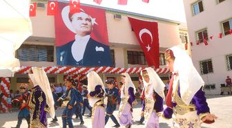 Çeşme'de Spor Salonuna Yarım Milyonluk Yatırım