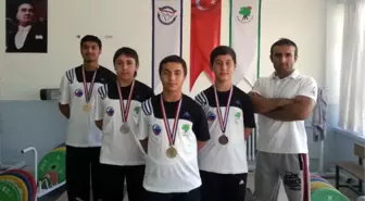 Geleceğin Yıldız Haltercileri Mamak'ta Yetişiyor