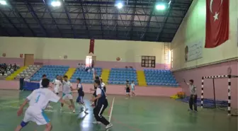 Hentbol Seçmeleri Yapıldı