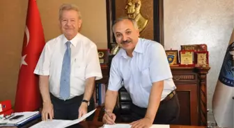 Çağ Üniversitesi'nden Esnafın Eğitimine Destek