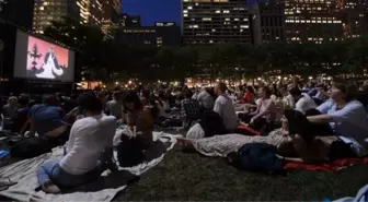 New York'taki Bryant Park'ta Yaz Film Festivali Başladı