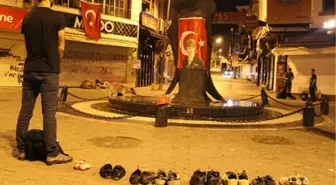 Taksim'de 'Duran Adam' Eylemi