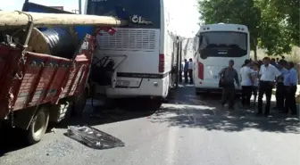 Adıyaman'da Zincirleme Trafik Kazası: 6 Yaralı