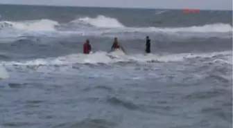 Dalgalar Arasında Kaybuldu