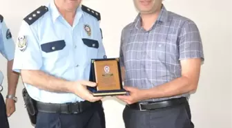 12 Personel Plaketle Uğurlandı