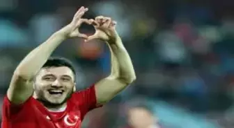 FIFA Cenk Şahin'i 'Yıldız' Seçti