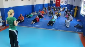 Adanalı Kadınlar Sabah Sporunda