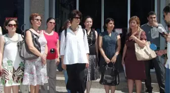 Bakan Şahin'e 'Şiddetin Değil Hukukun Yanında Ol' Çağrısı