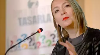 Tasarımcı Arzu Kaprol, 2015 Hedeflerini Paris'te Açıkladı