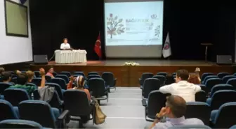 'Alkol ve Madde Bağımlılığı' Konferansı Gerçekleştirildi