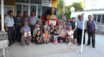 CHP Parti Okulundan Karaayıt Köyüne Kitaplık