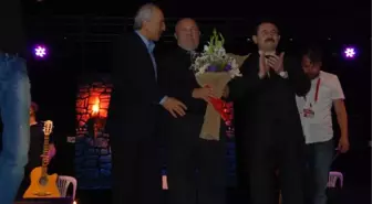 Musa Eroğlu: Yüreğimizde Ne Kadar Sevgi Varsa Paylaşalım