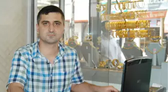 Vatandaş Altına Hücum Ediyor