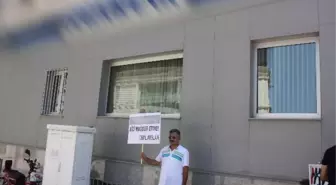 Tokat'ta Banka Önünde Sessiz Eylem