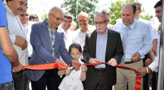 Yakut ve Öksüzkaya, Showroom Açıldı