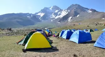 19. Erciyes Zirve Tırmanışı Sona Erdi