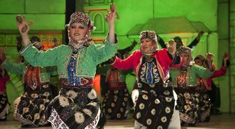 Grup Mecaz ve Karagöz'den Muhteşem Gösteri