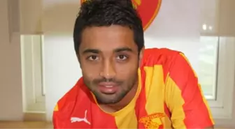 İstanbul Büyükşehir Belediyespor Orhan Taşdelen ve Eser Altın'ı Renklerine Kattı