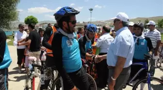 'Pedal Pedal Vangölü' Bisiklet Ekibi Van'a Ulaştı