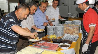 Başkan Gümrükçüoğlu, Mahalle ve Köy Temsilcileriyle Bir Araya Geldi