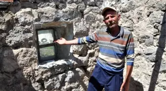 Kars'lı Alman Aile Çadırda Yaşam Mücadelesi Veriyor