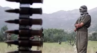 PKK İmamın Evini Yaktı