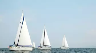 Yelken Tutkunları Bursa'da Buluştu