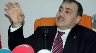 Bakan Eroğlu, Filistin Tarım Bakanı Assaf'ı Kabul Etti