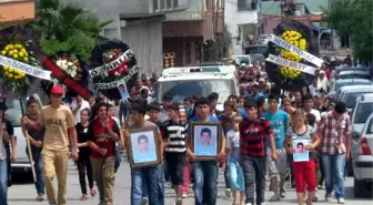 Kazada Yaralanan Genç Hayatını Kaybetti