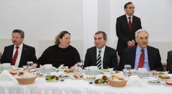 Kale Grubu Onursal Başkanı Bodur'dan, Çtso Kongre ve Fuar Merkezi'ne Ziyaret