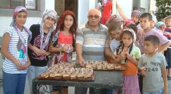 Öğrenciye Camide Yaş Günü Sürprizi