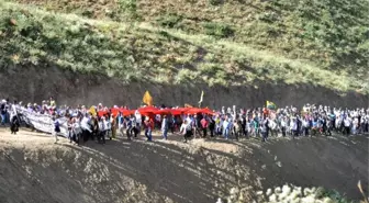 Yüksekova'da BDP'den Yürüyüş