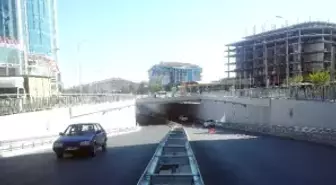 Beylikdüzü-Beykent Altgeçidi Açıldı