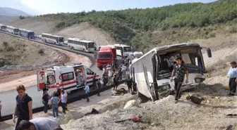 Maden İşçilerini Taşıyan Servis Şarampole Uçtu: 22 Yaralı