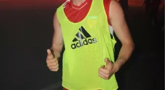 Engin Bekdemir Yeni İmajıyla Dikkat Çekti
