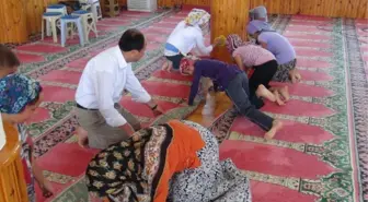 Isparta'da 114 Cami Gül Suyuyla Yıkandı