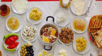 Protein İçeriği Yüksek Besinler Tok Tutuyor