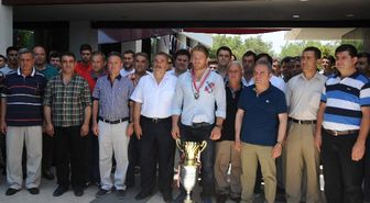 Konyaltı Belediyesi Sporcusu Balaban'ı Karşıladı