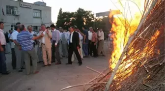 Melede Ateşi Yakıldı