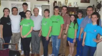 Anadolu Folklor Vakfı'ndan Yardımsever İş Adamlarına Teşekkür Plaketi