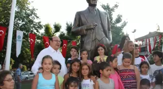 Bakırköy Belediyesi Atatürk Heykeli Açılışını Yaptı