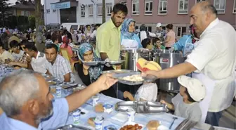 İftar Sofrası'nın İkinci Durağı Çeltek Mahallesi Oldu