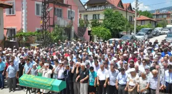 AK Parti Bolu Kadın Kolları Başkanı'nın Acı Günü