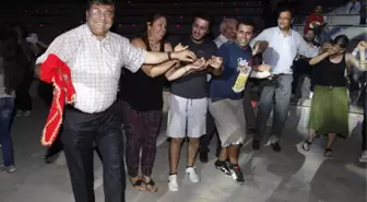 Bornova'da Kardeşlik Türküleri Yankılandı