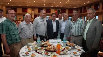 Esenler Protokolü İftarda Buluştu