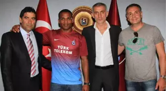 Malouda ile Resmen Anlaşıldı