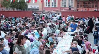 Kazım Karabekir Mahallesi Aynı Sofradaydı
