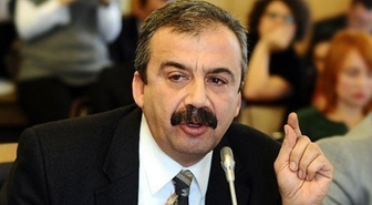 Sırrı Süreyya Önder CHP'den Aday Olacak!