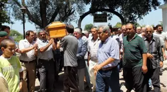 Dörtyol'da Sel ve Heyelanda Ölenler Defnedildi